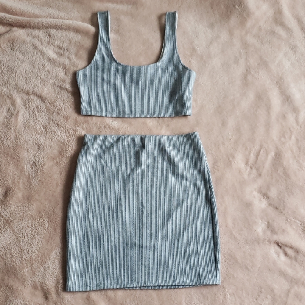 Two piece set